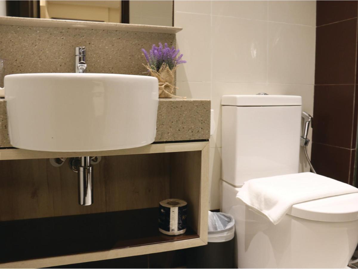 Aqueen Prestige Hotel Lavender سنغافورة المظهر الخارجي الصورة